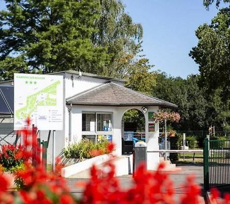 Camping Onlycamp Des Halles 德西兹 外观 照片