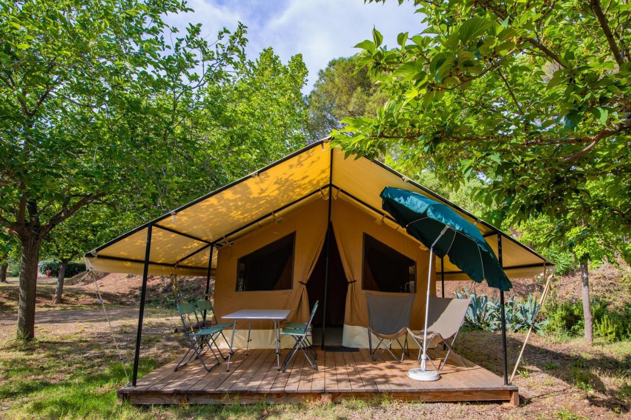 Camping Onlycamp Des Halles 德西兹 外观 照片