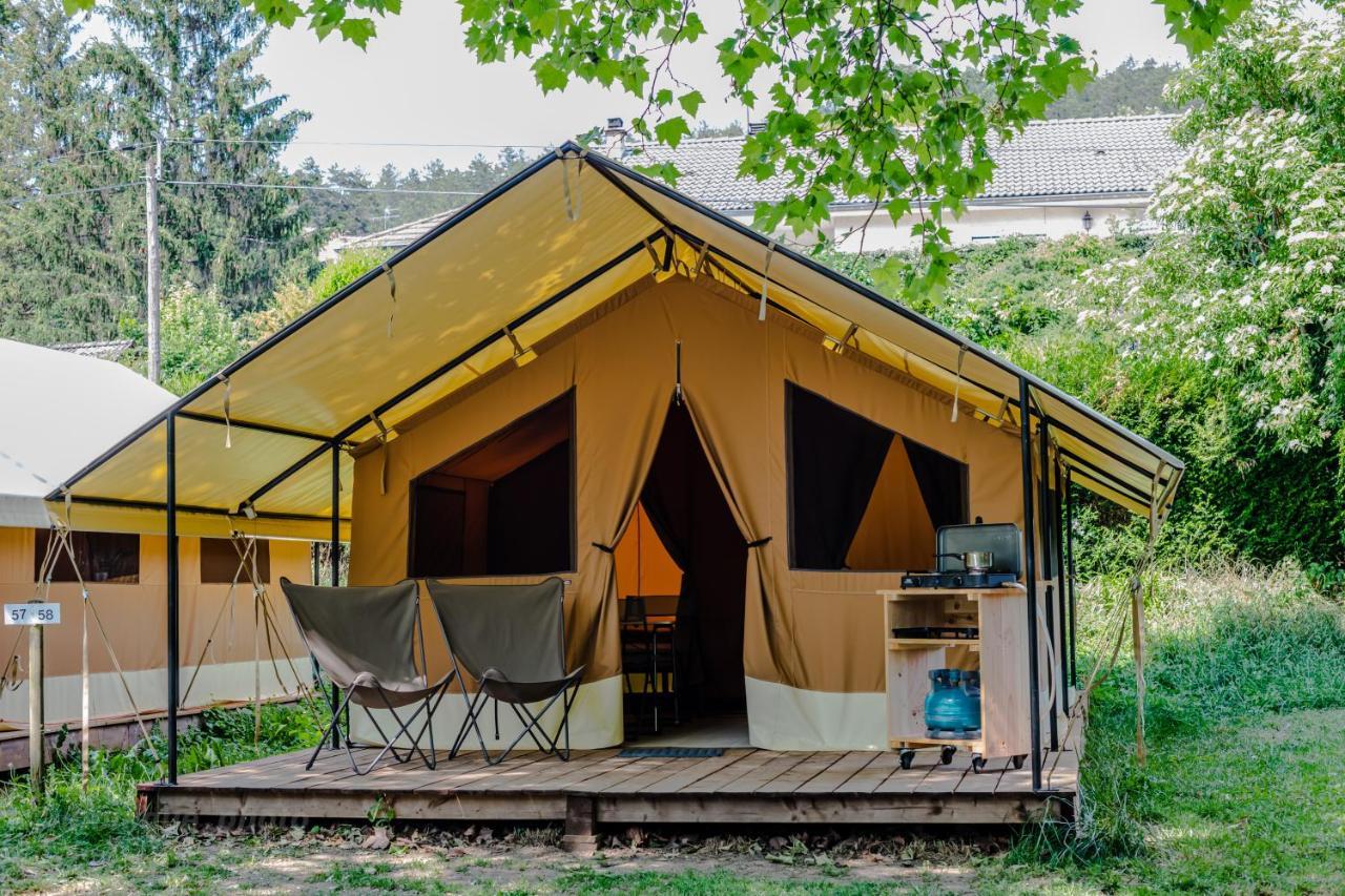 Camping Onlycamp Des Halles 德西兹 外观 照片