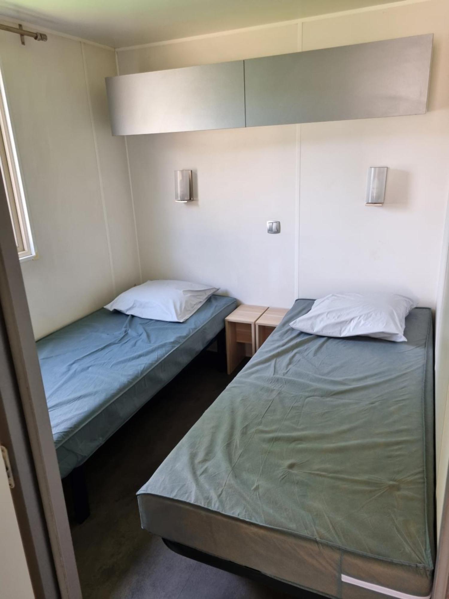 Camping Onlycamp Des Halles 德西兹 外观 照片