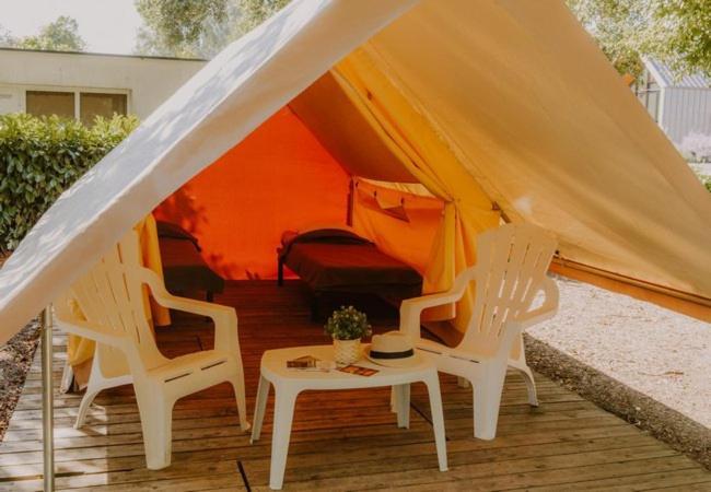 Camping Onlycamp Des Halles 德西兹 外观 照片
